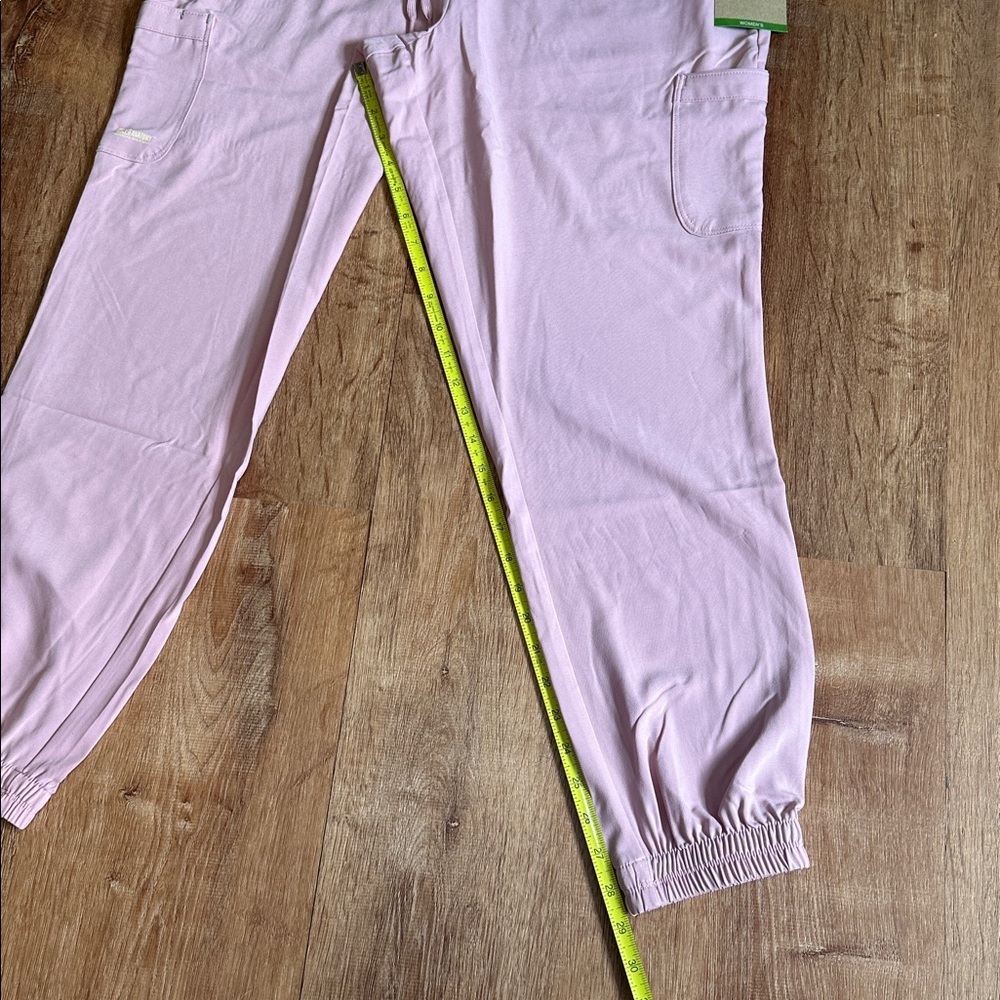 Grey's Anatomy by Barco Pants & Top Scrub Set - Picture 5 of 14